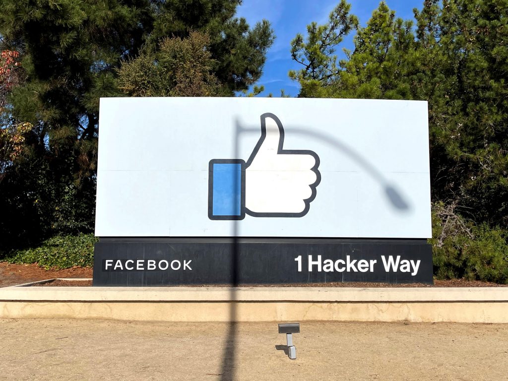 facebook-faces-backlash-over-under-13-app