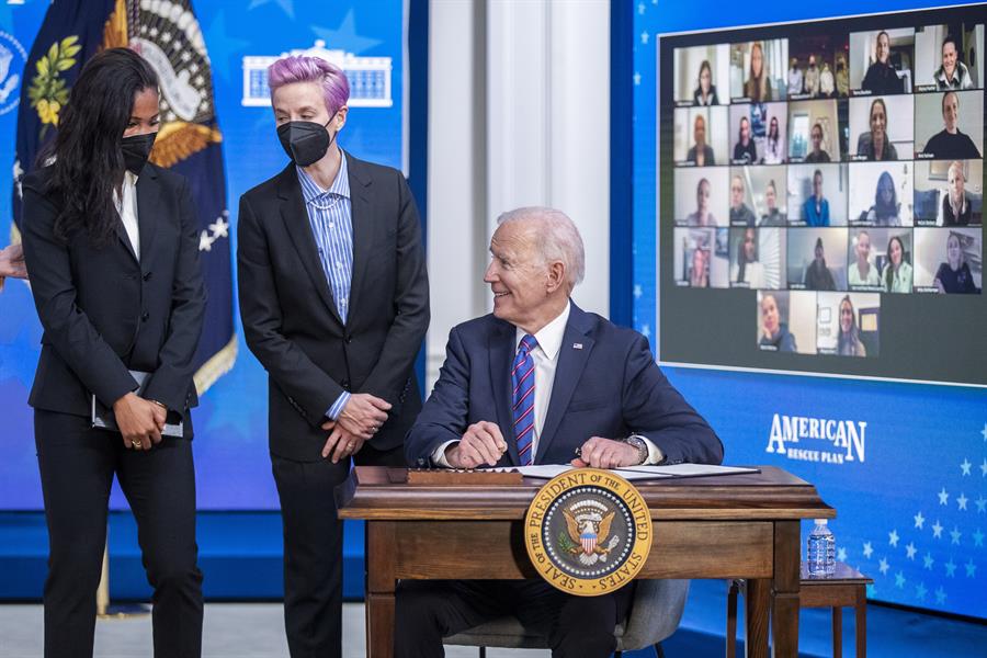 Biden,la Ley de Equidad salarial, copa del mundo 2026