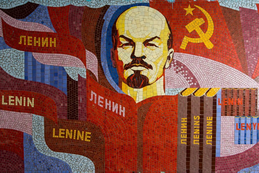 La verificación de noticias apesta a censura soviética. Imagen: Unsplash